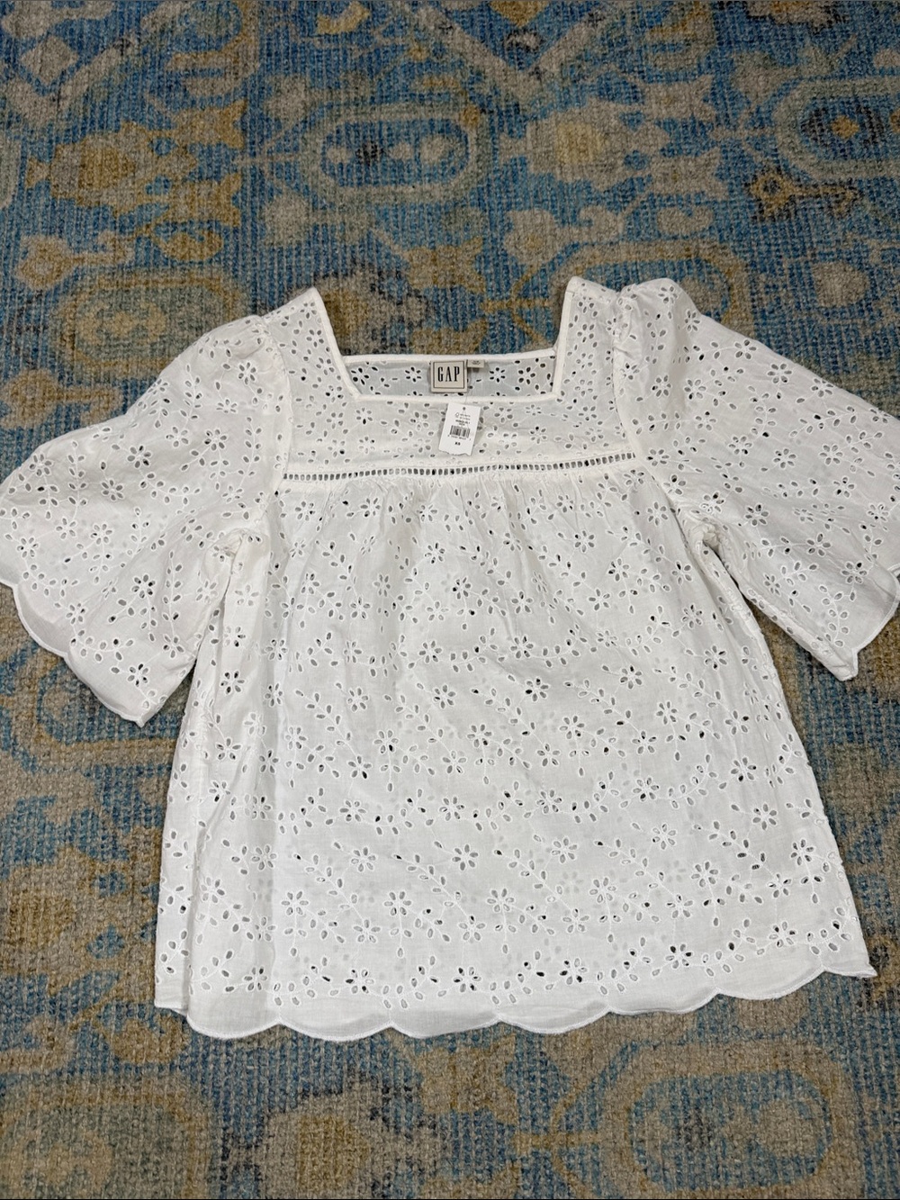 NWT GAP White Eyelet Square-Neck Puff Sleeve Top SIZE XSMALL